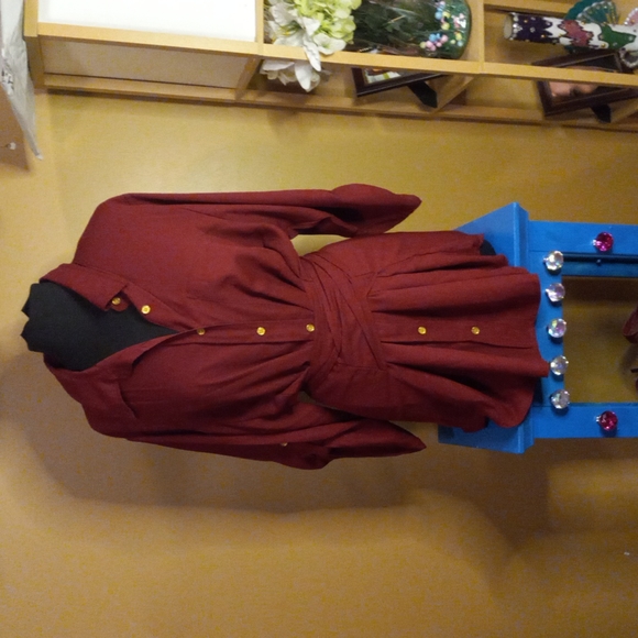 Maroon button down blouse - Picture 3 of 12